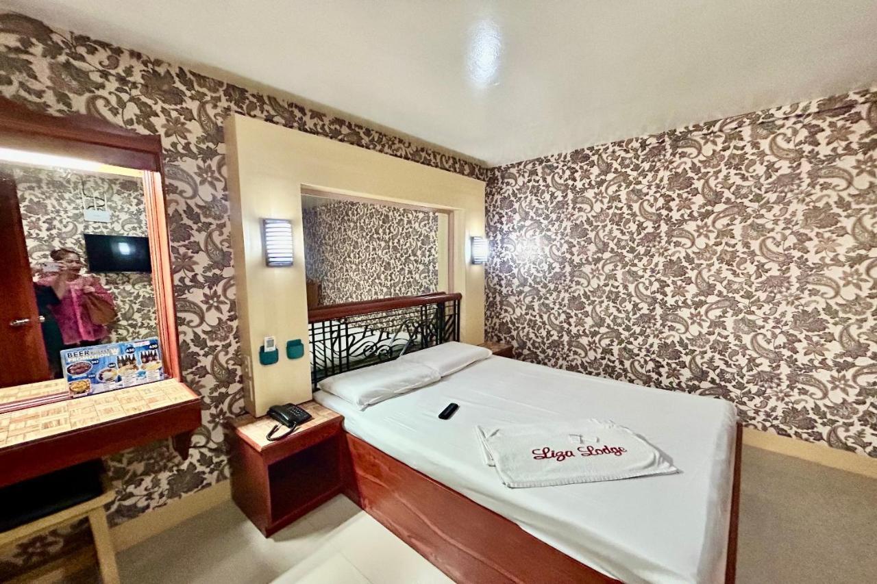 Oyo 971 Liza Lodge Пасай Екстериор снимка